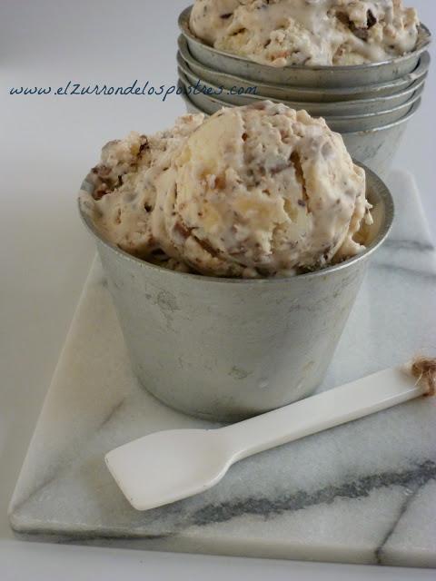 Helado de Mascarpone con Tres Chocolates