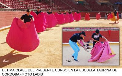 CLAUSURA DE CURSO DE LA ESCUELA TAURINA:   RECUPERADA LA TRADICIÓN DE SUBIR A LAS ERMITAS POR LA CUESTA DEL REVENTÓN