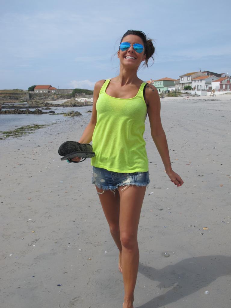 Be happy photo IMG_5844_zps91f1eeb2.jpg