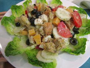 Ensalada de pan duro y queso 12 Ensalada de pan duro y queso.