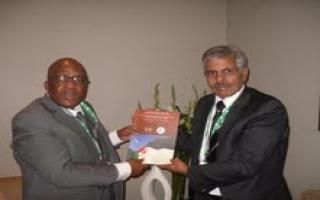 El ministro saharaui de Salud Pública se reúne con su homólogo sudafricano
