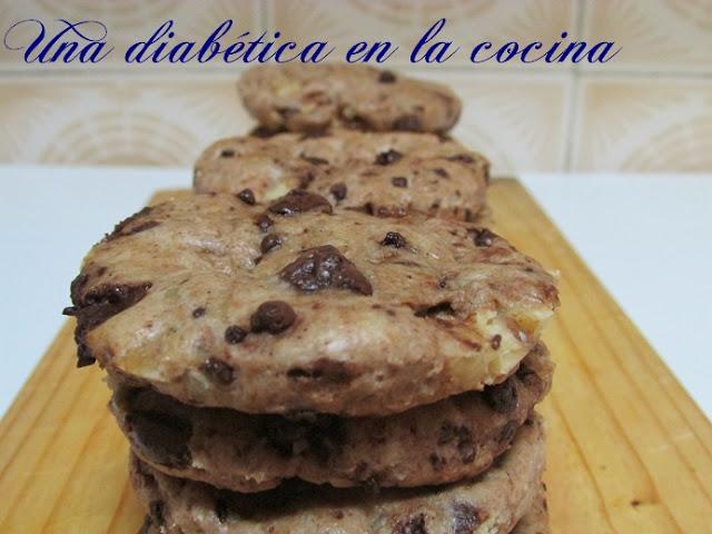 Cookies integrales de chocolate y nueces aptas para diabéticos Cookies integrales de chocolate y nueces aptas para diabéticos