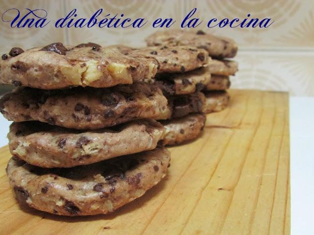 Cookies integrales de chocolate y nueces aptas para diabéticos Cookies integrales de chocolate y nueces aptas para diabéticos