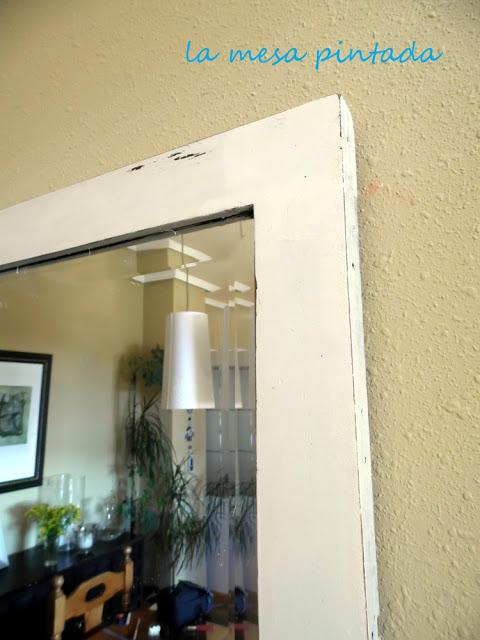 ANTES Y DESPUÉS DE UN ESPEJO ANTES Y DESPUÉS DE UN ESPEJO