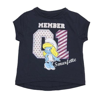 Looks para pitufear que a tus hijos les encantarán camiseta azul con la imagen de pitufina