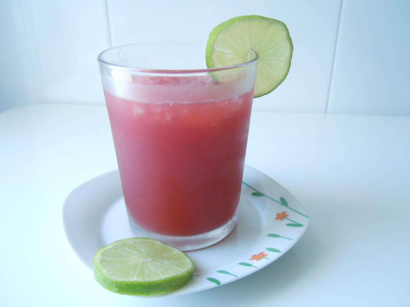 Limonada de Picotas y Lima Limonada de Picotas y Lima