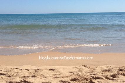 Miércoles mudo: Cerrado por vacaciones playa1 Miércoles mudo: Cerrado por vacaciones