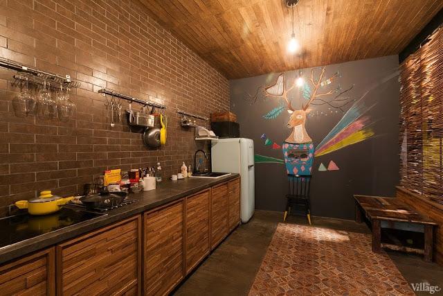 Industrial and Rustic mix in russian apartment Industrial and Rustic mix in russian apartment