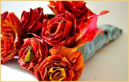 Rosas hechas con hojas de árboles