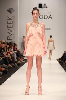 BAFWEEK EMERGE EL GRAN TALENTO QUE CONMUEVE Decidí buscar... BAFWEEK EMERGE EL GRAN TALENTO QUE CONMUEVE Decidí buscar...