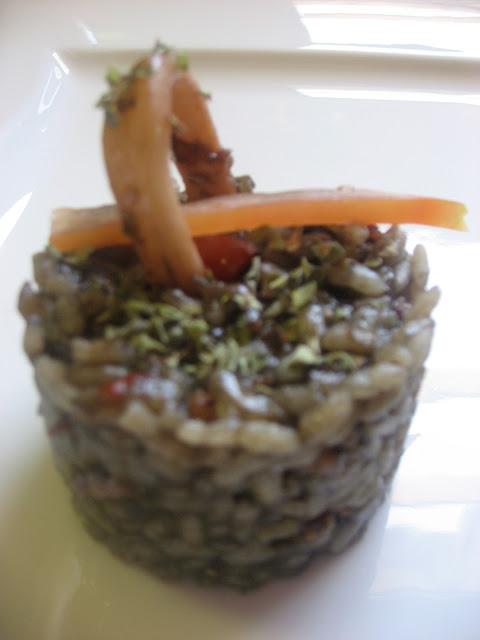 ARROZ NEGRO CON CALAMARES ARROZ NEGRO CON CALAMARES