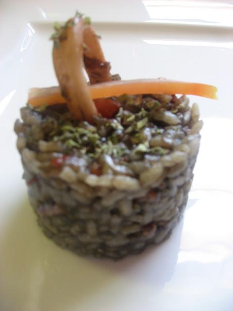 ARROZ NEGRO CON CALAMARES ARROZ NEGRO CON CALAMARES