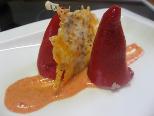 PIMIENTOS DEL PIQUILLO RELLENOS PIMIENTOS DEL PIQUILLO RELLENOS