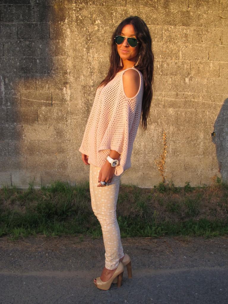 Just one colour photo IMG_6095_zpsddfffb45.jpg