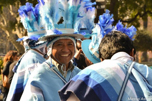 La Comunidad Peruana  /  The Peruvian Community