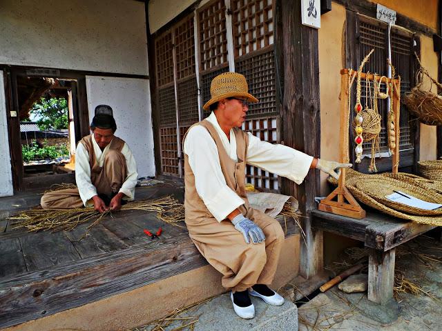 Aldea tradicional Hahoe y Andong Aldea tradicional Hahoe y Andong