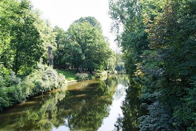 UN DIA EN BRUJAS UN DIA EN BRUJAS