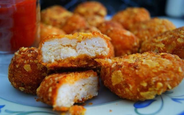 Popcorn y Nuggets de Pollo Popcorn y Nuggets de Pollo