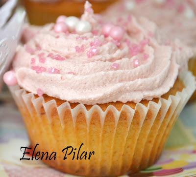 Cupcakes de Limón rellenos de Frambuesa Cupcakes de Limón rellenos de Frambuesa