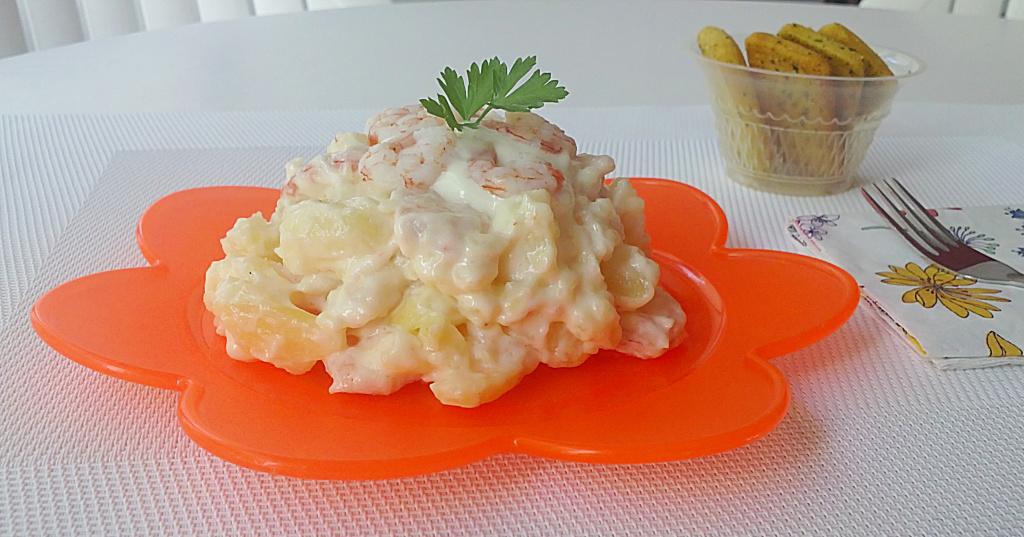 19072012196 Ensaladilla de gambas