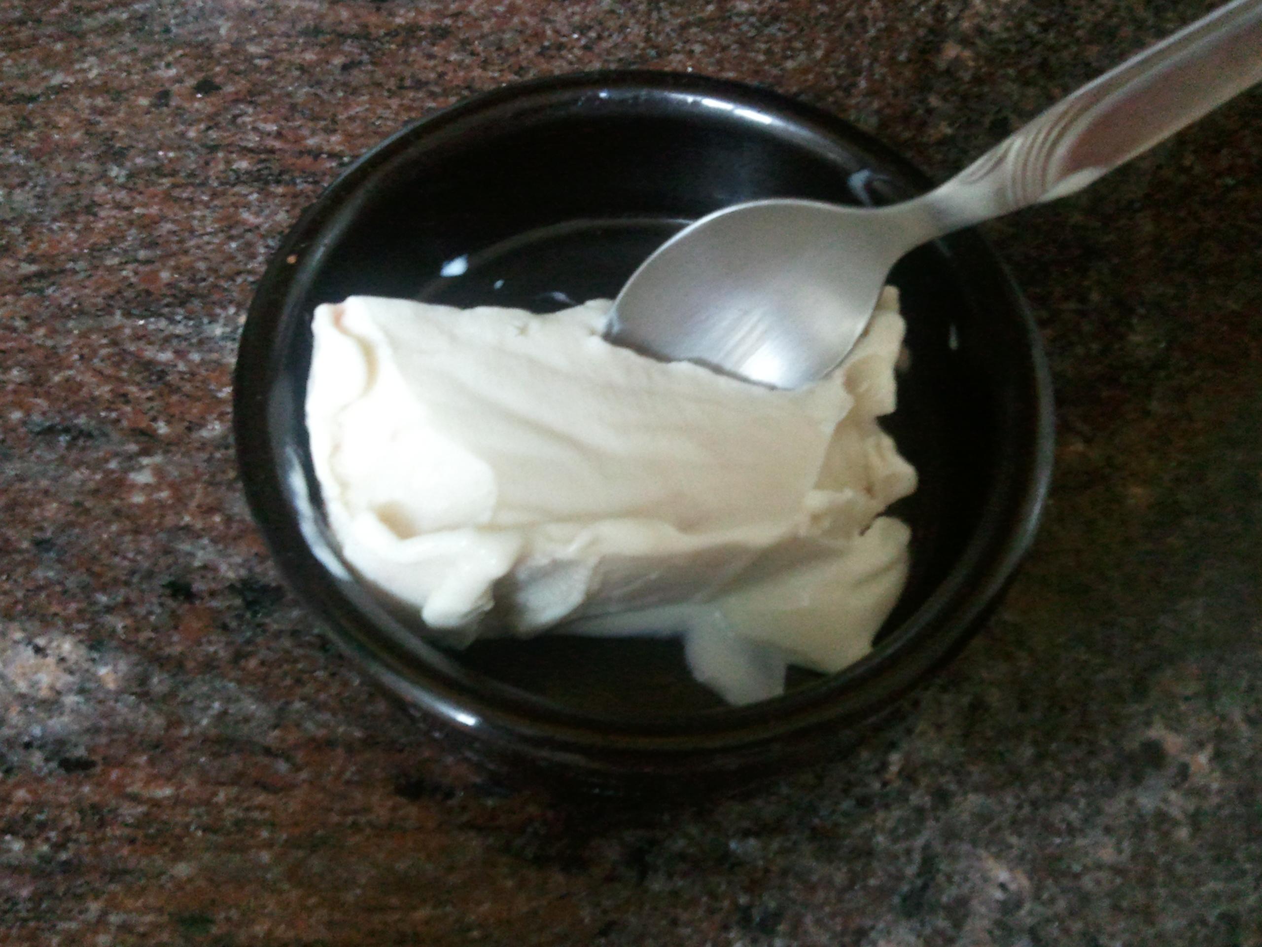 Helado de yogur con mermelada de fresa Imagen