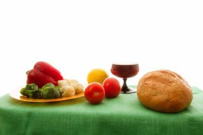 ¿Podemos evitar la monotonía en la comida diaria? vegetales y pan