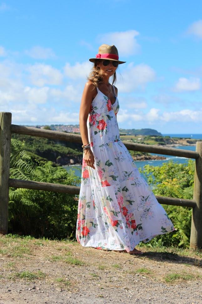 F E T I C H E F E T I C H E