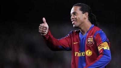 Ronaldinho confiesa sus hábitos sexuales antes de los partidos con el Barça