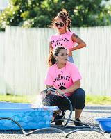 Snooki y Jwoww participaron en un Dog Wash solidario. Snooki y Jwoww participaron en un Dog Wash solidario.