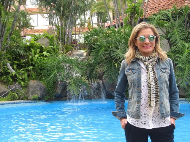 LOOK231-15.8.20137:30DESTINO PARA SER MÁS FELIZ.Las dos ú... LOOK231-15.8.20137:30DESTINO PARA SER MÁS FELIZ.Las dos ú...