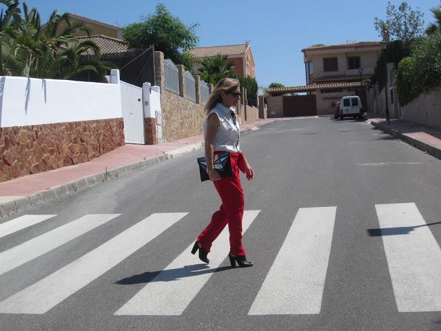 LOOK230-14.8.20138:15¡¡Qué tal amiga!!Ya en miércoles, y ... LOOK230-14.8.20138:15¡¡Qué tal amiga!!Ya en miércoles, y ...