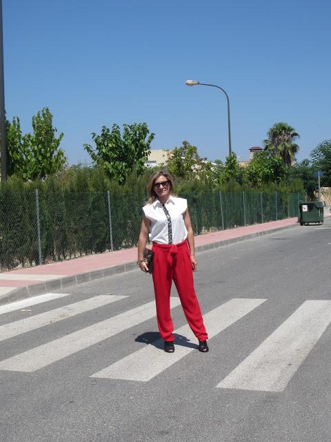 LOOK230-14.8.20138:15¡¡Qué tal amiga!!Ya en miércoles, y ... LOOK230-14.8.20138:15¡¡Qué tal amiga!!Ya en miércoles, y ...