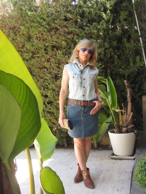 LOOK229-13.8.20138:15¡¡Martes!!El look que os propongo ho... LOOK229-13.8.20138:15¡¡Martes!!El look que os propongo ho...