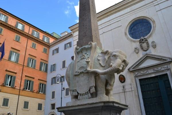 Elefante de Bernini, en Sopra Minerva