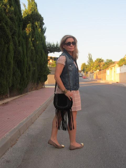 LOOK236-22.8.20138:30¡¡Hola,amiga!!Espero que este día qu... LOOK236-22.8.20138:30¡¡Hola,amiga!!Espero que este día qu...