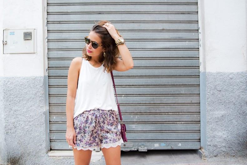 Lace Detail Lace Detail