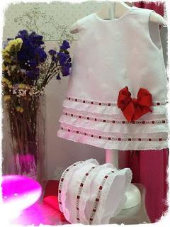 VESTIDO CON VUELO EN EL PARQUE VESTIDO CON VUELO EN EL PARQUE