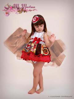 VESTIDO CON VUELO EN EL PARQUE VESTIDO CON VUELO EN EL PARQUE