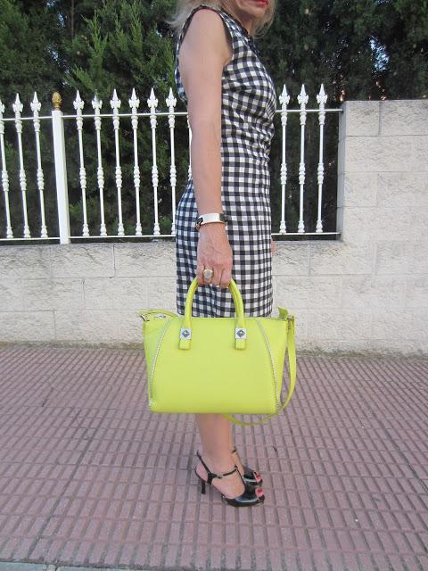 LOOK237-23.8.20138:15Comparto con vosotras la luna llena ... LOOK237-23.8.20138:15Comparto con vosotras la luna llena ...