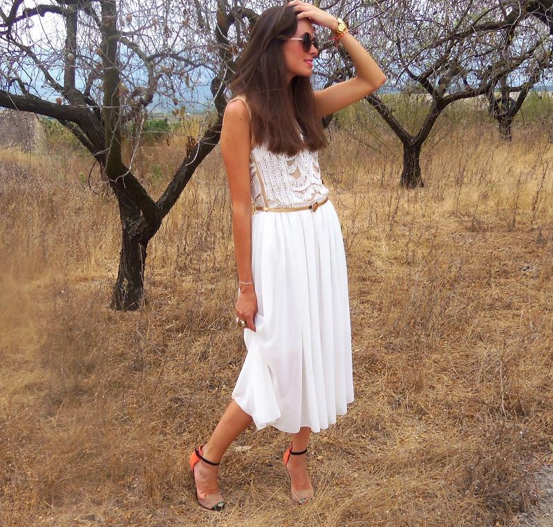 WhiTe SheiNSiDe WhiTe SheiNSiDe