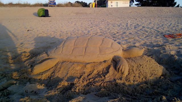 Figuras en la arena. Figuras en la arena.