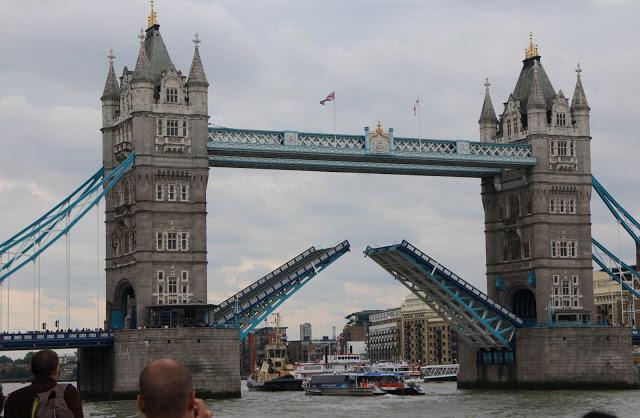 LONDRES IV PARTE: London Bridge - Camden Town - South Kesington - Belgravia LONDRES IV PARTE: London Bridge - Camden Town - South Kesington - Belgravia