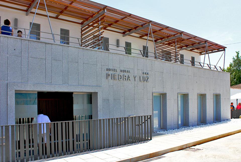 Prode inaugura el primer hotel de la provincia de Córdoba apto para discapacitados Prode inaugura el primer hotel de la provincia de Córdoba apto para discapacitados