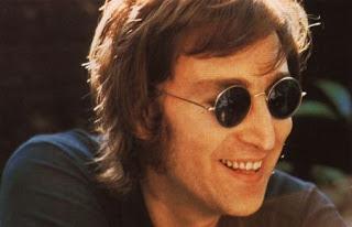 [Noticia] Un dentista pretende clonar a John Lennon