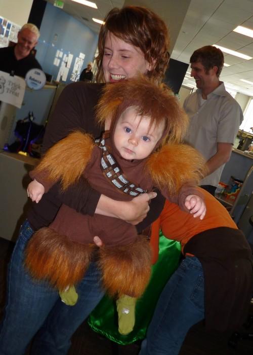 Humor - Niños y Star Wars en el blog de Bebemon 05 Chewbacca Bebés y Star Wars: las fotos más divertidas y frikis (1)