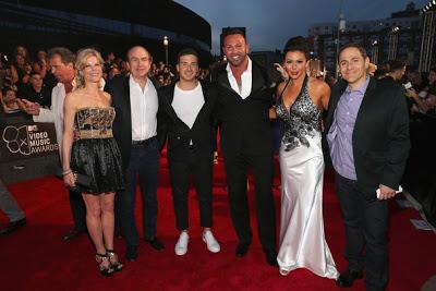 Snooki, Jwoww, Deena, Vinny, Sammi y Ronnie en los VMA 2013 Snooki, Jwoww, Deena, Vinny, Sammi y Ronnie en los VMA 2013