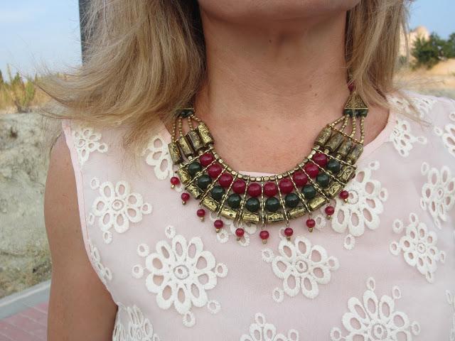 LOOK239-27.8.20138:15¿Qué tal amiga?¿Has comenzado bien l... LOOK239-27.8.20138:15¿Qué tal amiga?¿Has comenzado bien l...