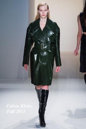 Lady Gaga elige a Calvin Klein para su look más clásico