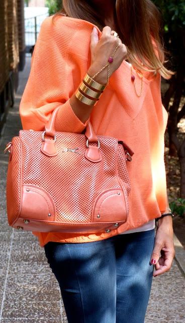 Fall complements in coral