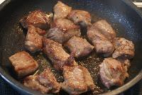 Estofado o Ragout de Ternera al Chocolate con Arroz Blanco Estofado o Ragout de Ternera al Chocolate con Arroz Blanco